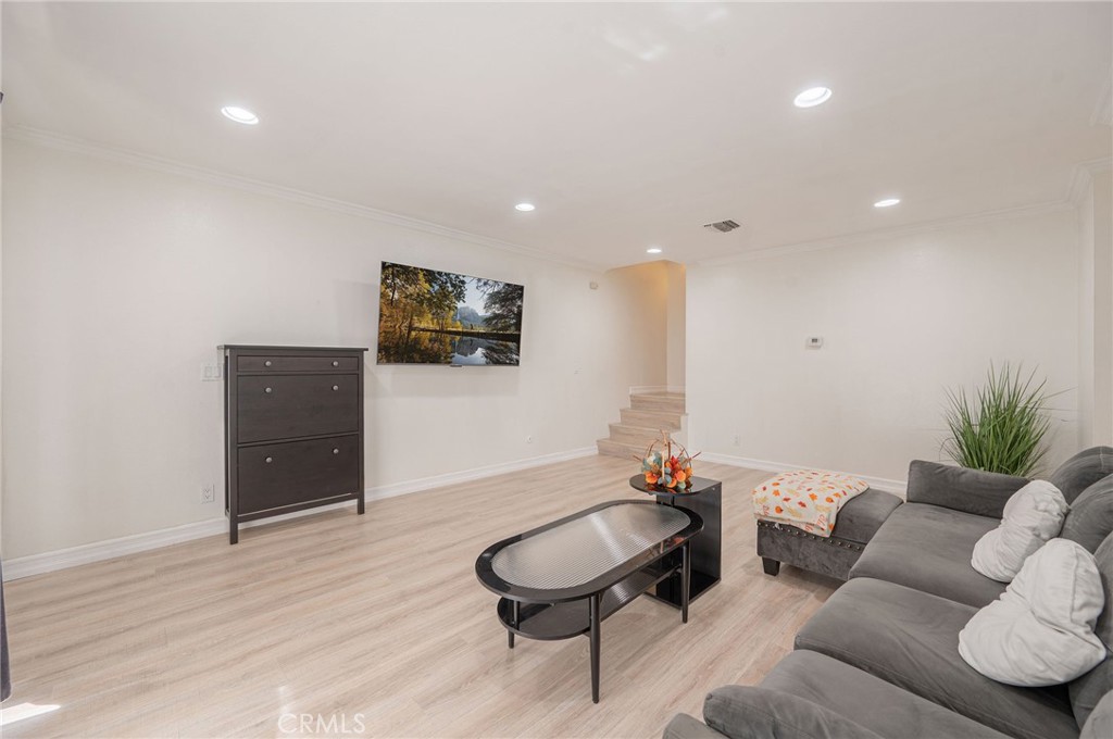 121 Sinclair Avenue 207