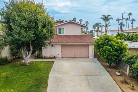 Photo of 106 Avenida Lucia, San Clemente, CA 92672 (MLS # OC25219454) Photo of 106 Avenida Lucia, San Clemente, CA 92672 (MLS # OC25219454)