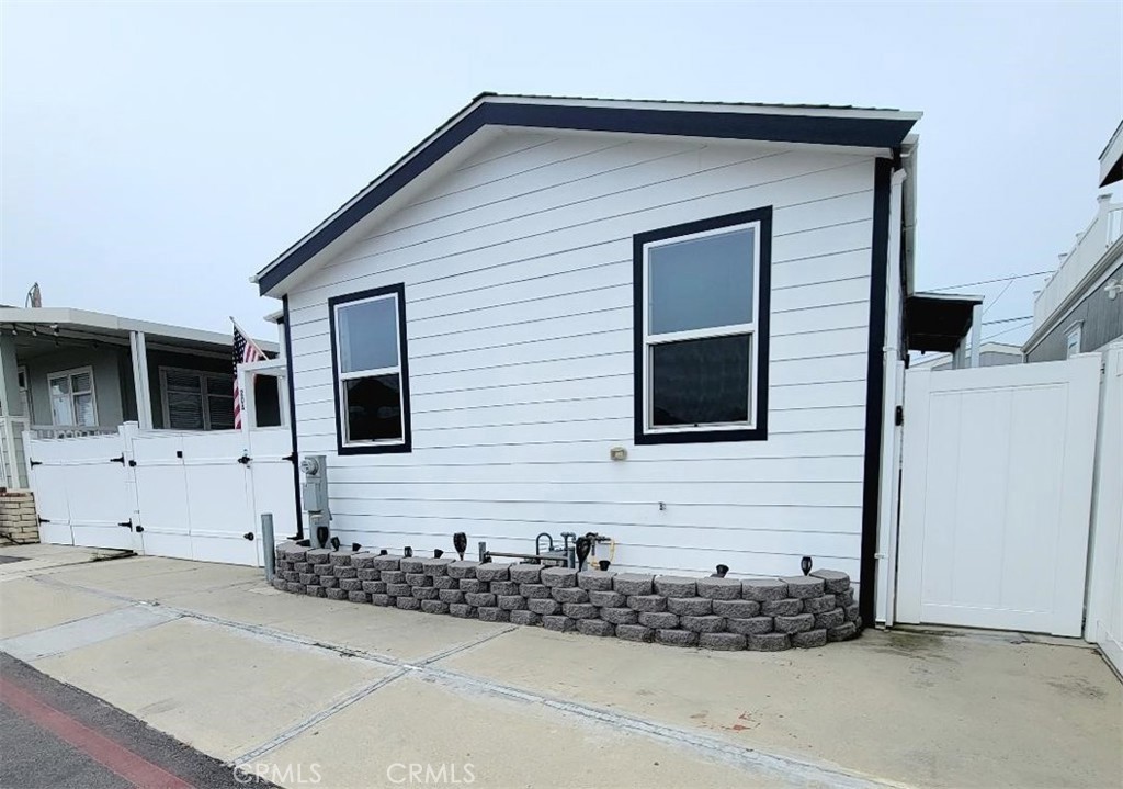 21752 Pacific Coast Hwy. 20A