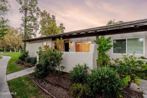 Photo of 1124 Bright Glen Circle, Westlake Village, CA 91361 (MLS # 226004270)