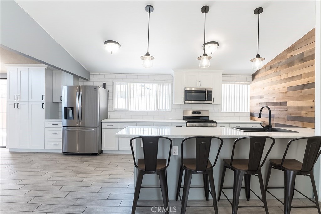 4552 La Deney Street