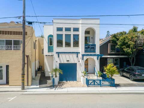 Photo of 413 Capitola Avenue, Capitola, CA 95010 (MLS # ML82050357)