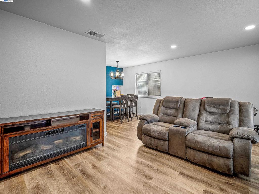 Not Listed - Residential