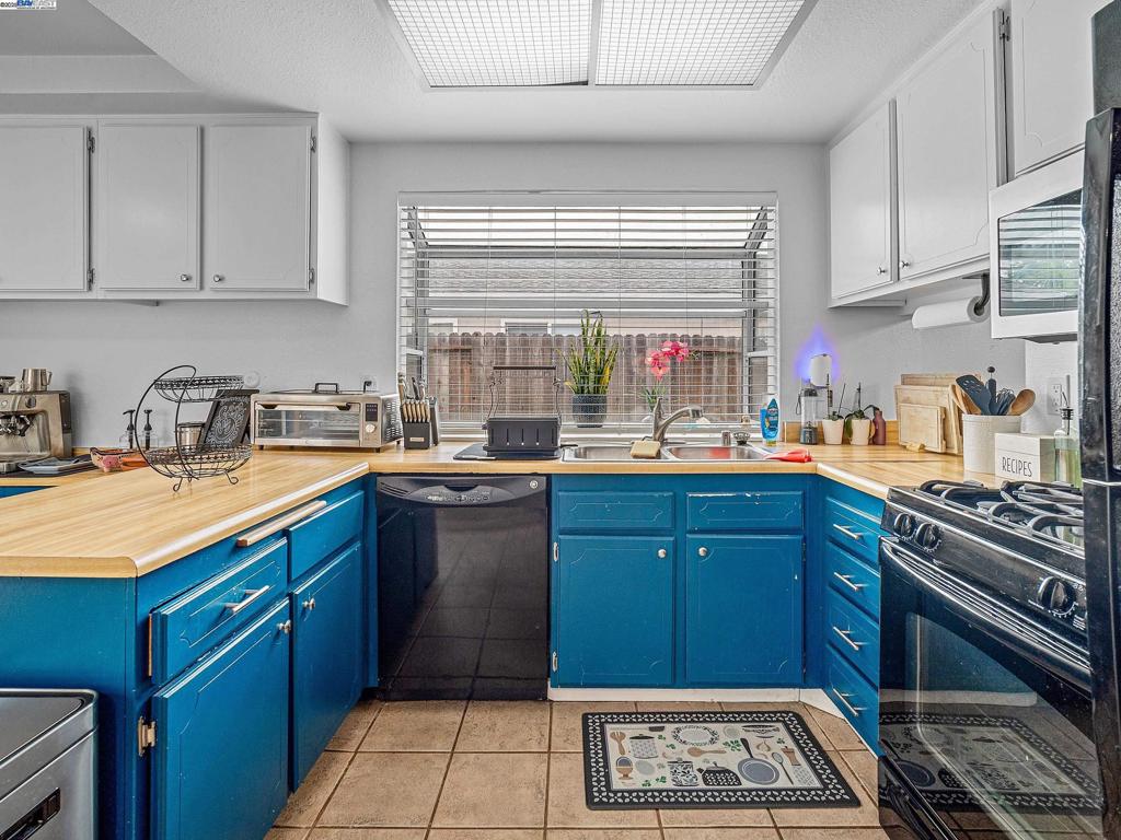 Not Listed - Residential