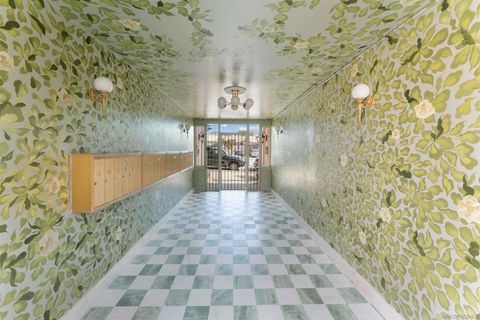 930 Avenue 22 National City CA 91950