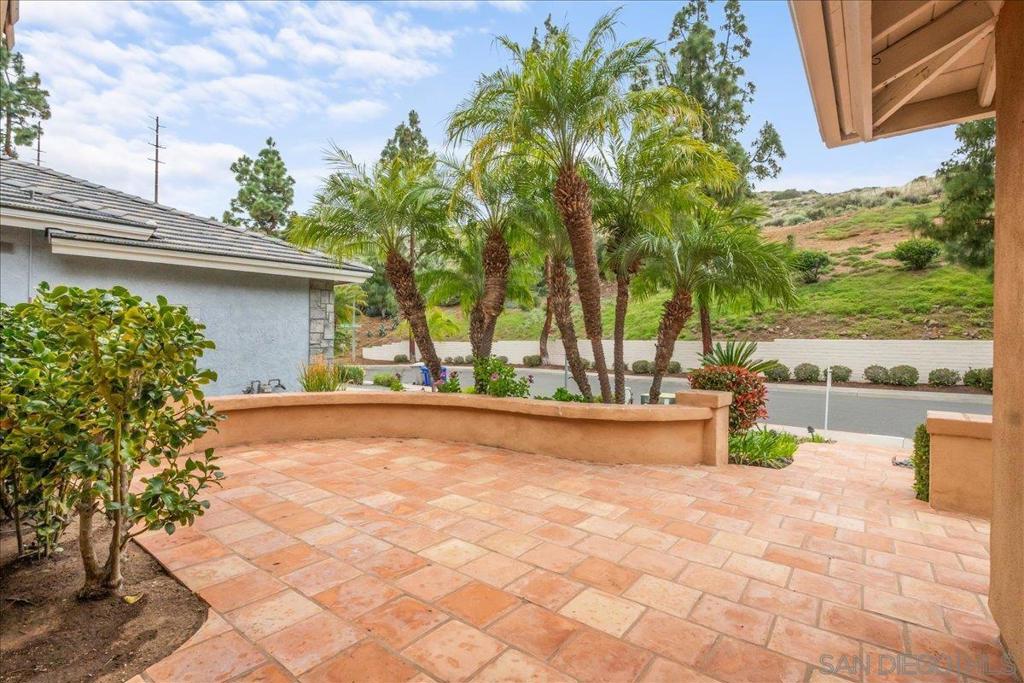 18215 High Mesa Ct