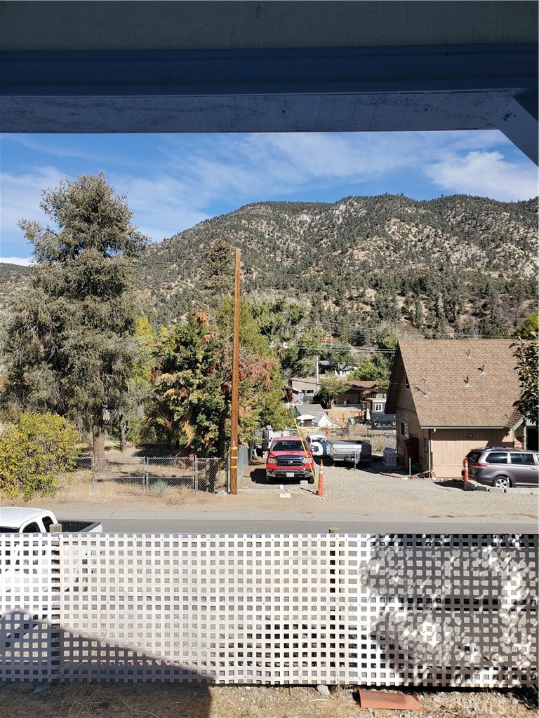 6524 Lowry