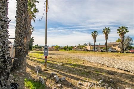 405 W Merrill Avenue