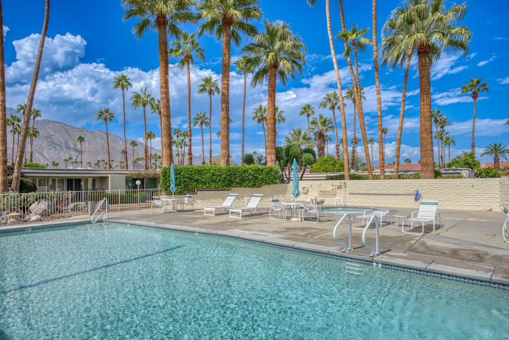 Coco Cabana - Residential