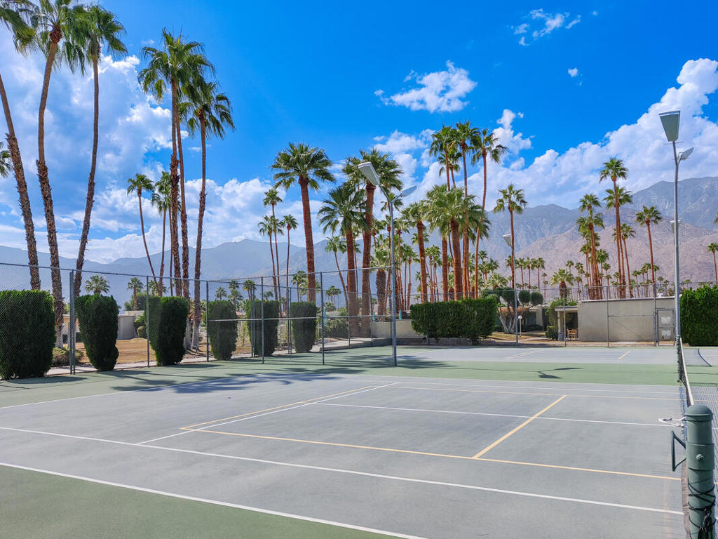 Coco Cabana - Residential