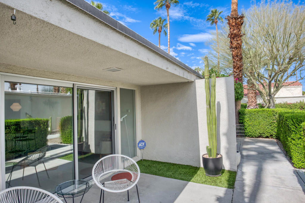 Coco Cabana - Residential