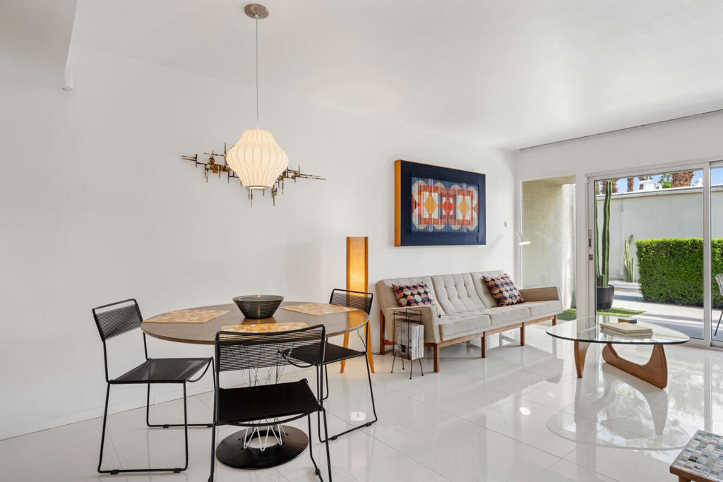 Coco Cabana - Residential