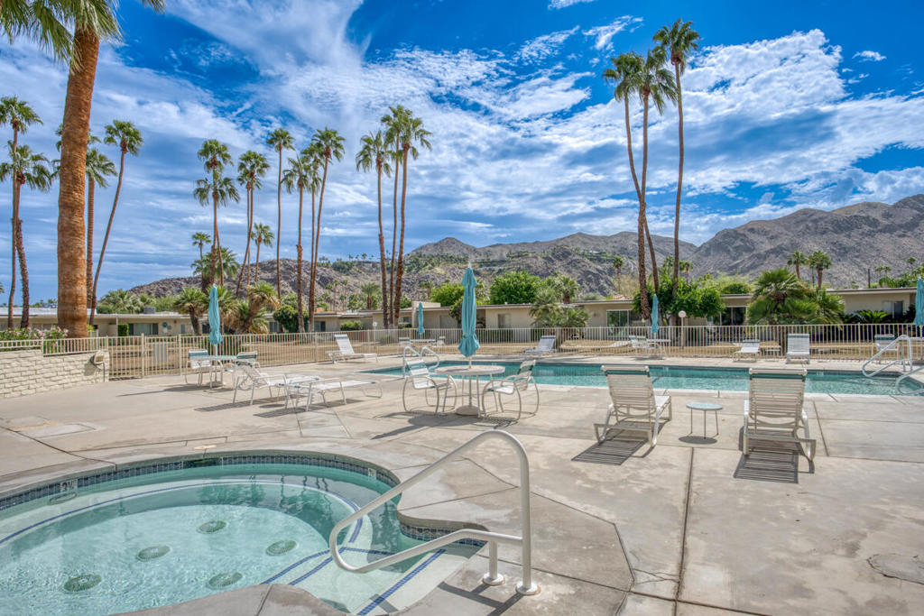 Coco Cabana - Residential