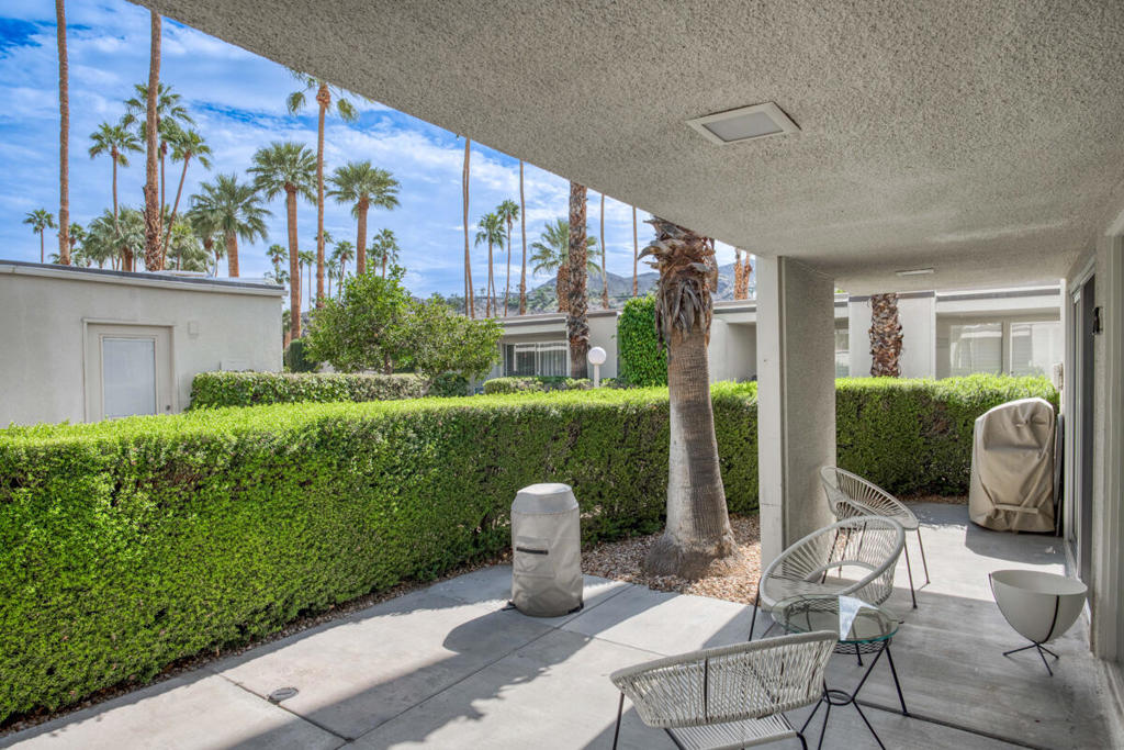 Coco Cabana - Residential