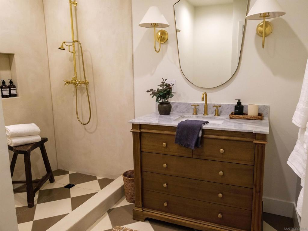 Cardiff By The Sea - Residential