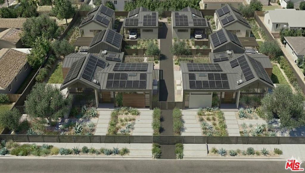 10425 Independence Avenue