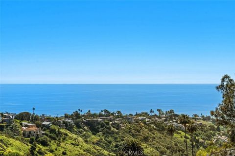 3191 Alta Laguna Blvd. Laguna Beach CA 92651
