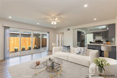 Photo of 4222 W 137th Street, Hawthorne, CA 90250 (MLS # SB26125021)