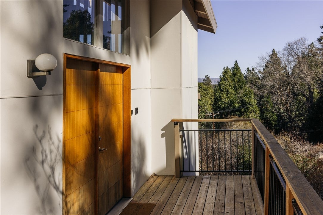 859 Strawberry Peak Road