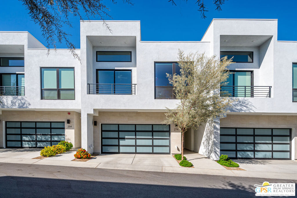 274 Mayfair Way