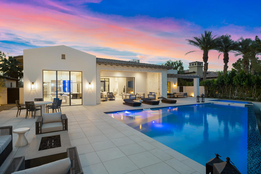 The Hideaway - Residential