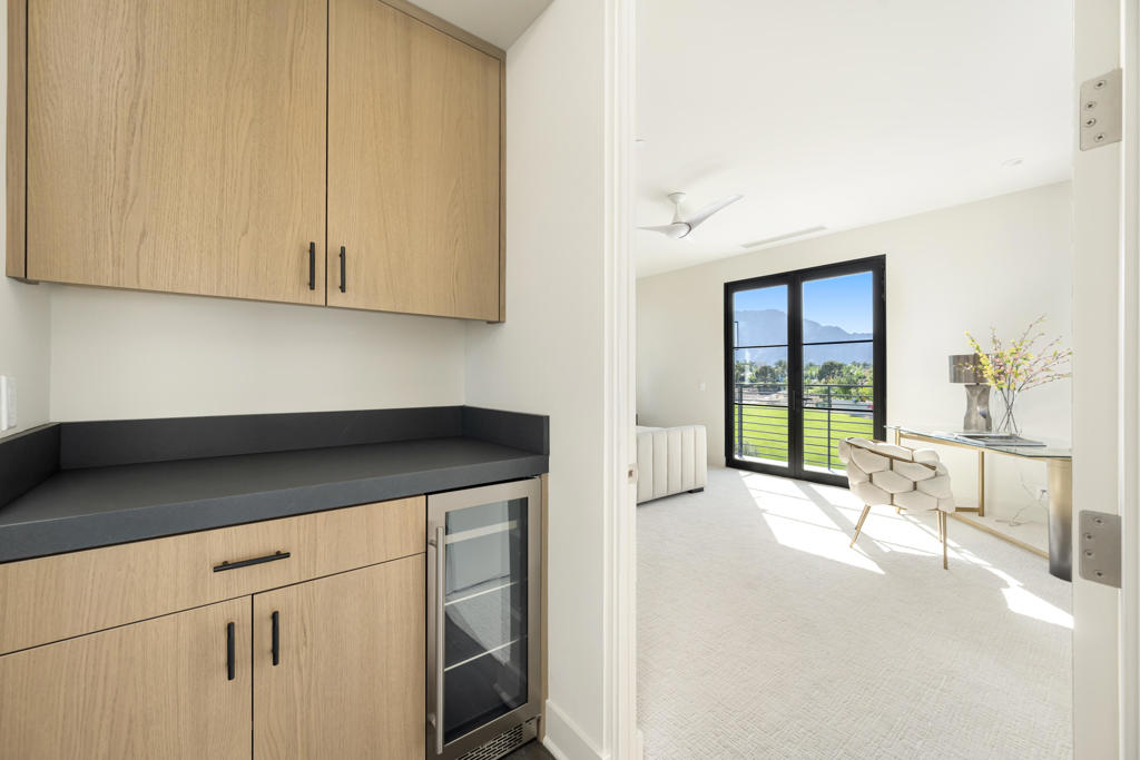 The Hideaway - Residential