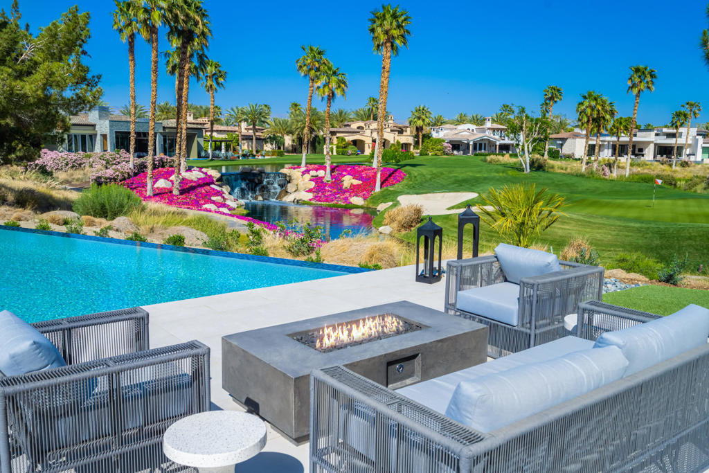 The Hideaway - Residential