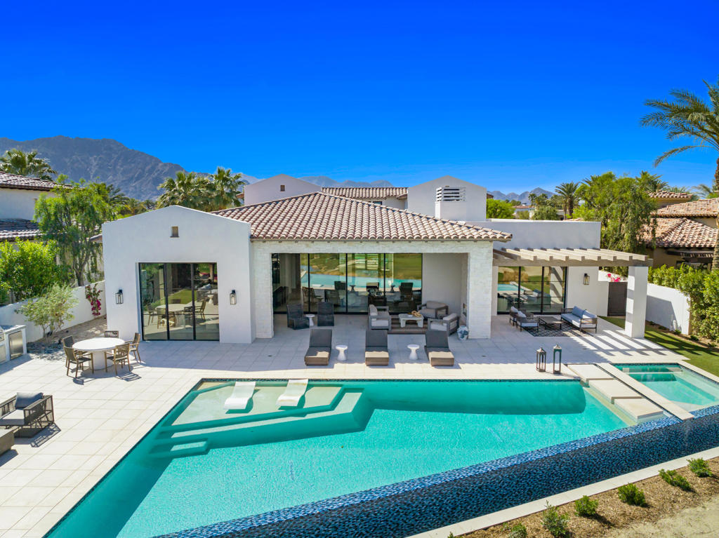 The Hideaway - Residential