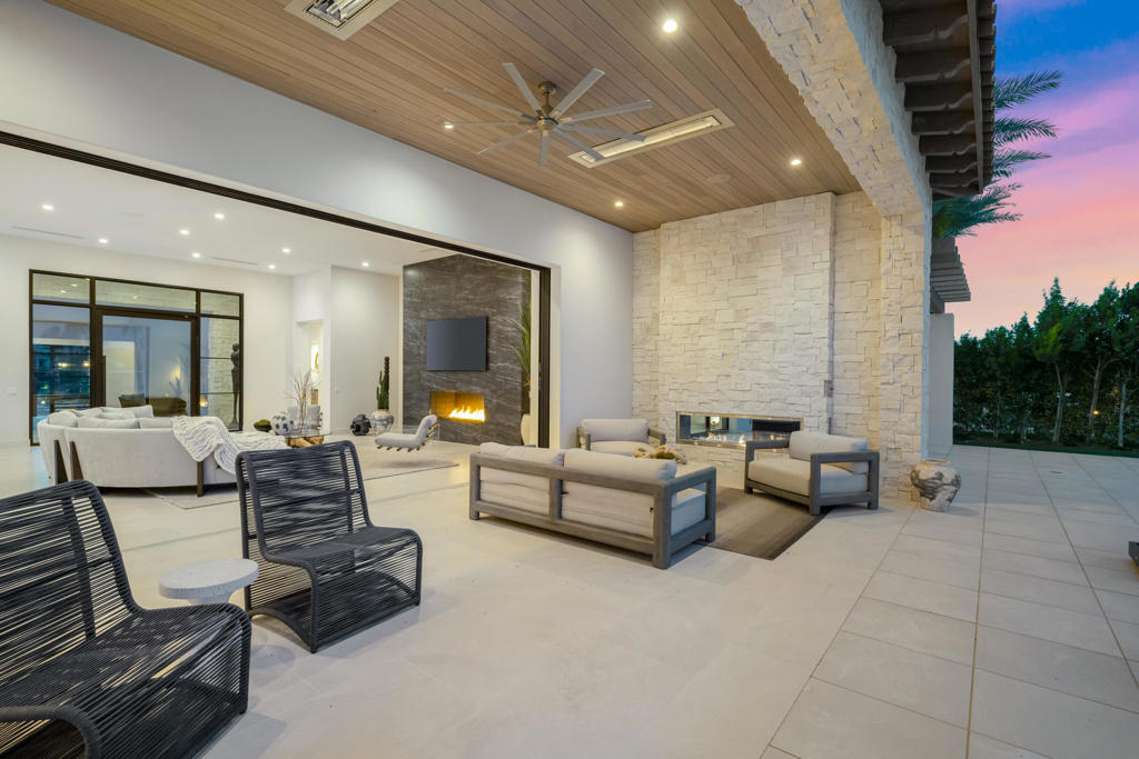 The Hideaway - Residential