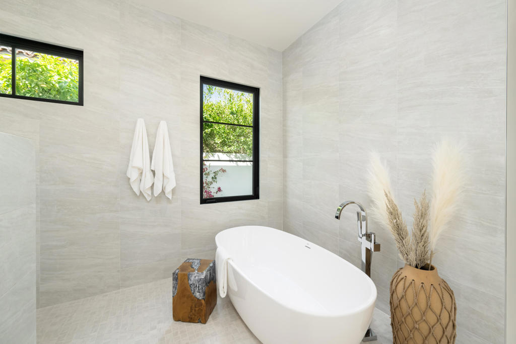 The Hideaway - Residential