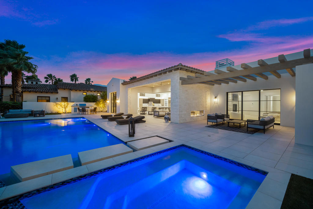 The Hideaway - Residential