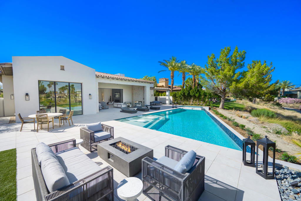 The Hideaway - Residential