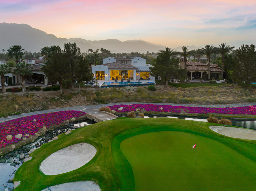 The Hideaway - Residential