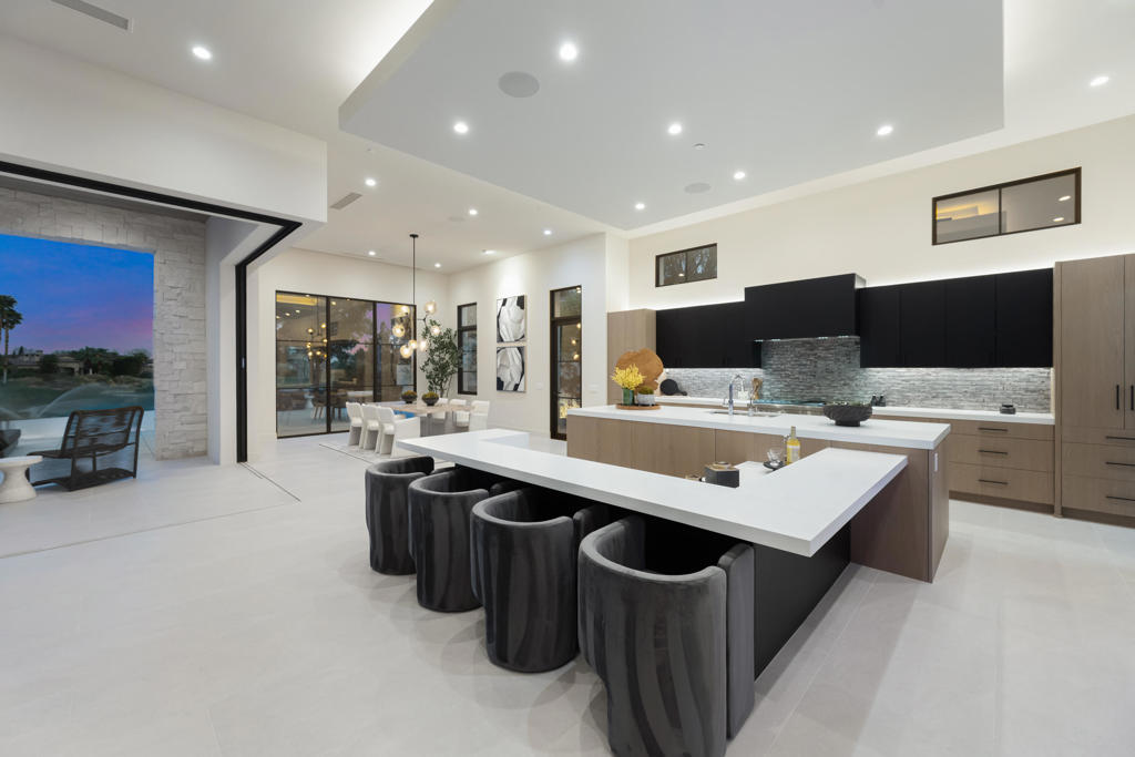 The Hideaway - Residential