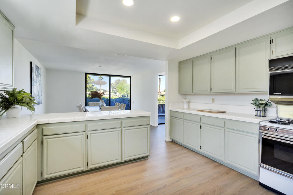 Wilshire Palms - Residential