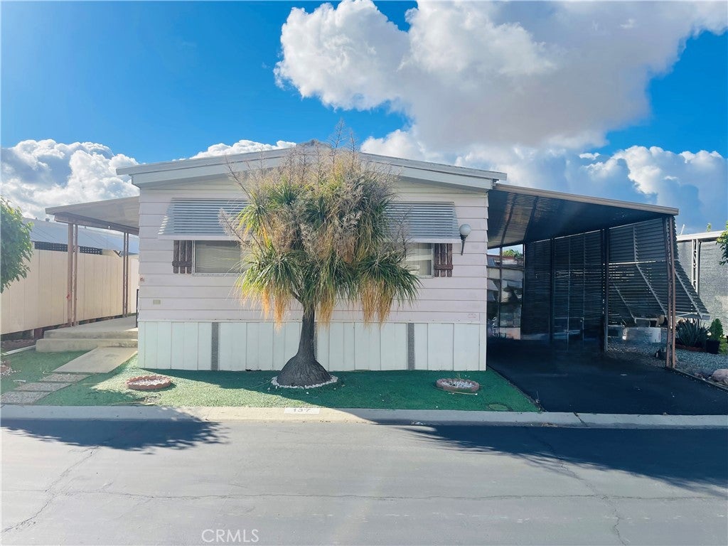 Photo 1 of 2 — 575 S Lyon 137, Hemet, CA 92543