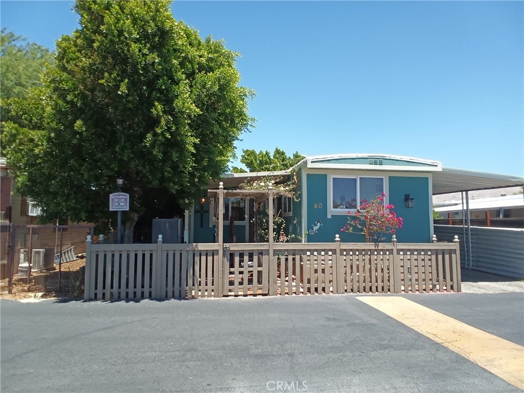 15225 Space 40 Palm Drive