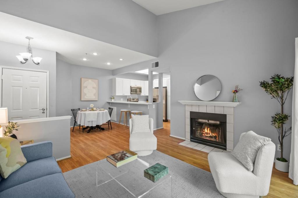 1280 Stanhope Lane 338