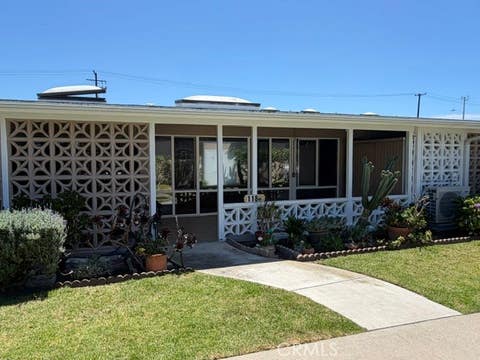 Photo of 1571 Golden Rain Road #118-H, Seal Beach, CA 90740 (MLS # PW26184639)