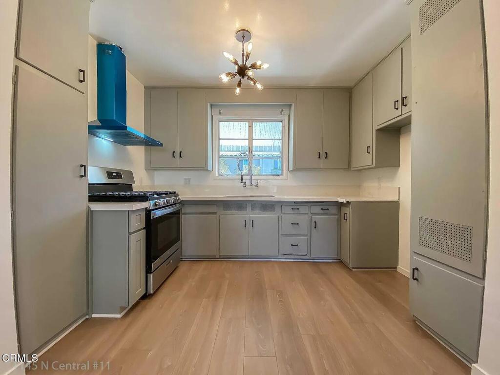 Fantastic location within walking distance to shopping on Brand Blvd. and Central Avenue! This 1 bedroom and 1 bathroom apartment in Northern Glendale is available immediately! It features hardwood floors, A/C unit, vibrant kitchen and ample storage. The apartment is pet-friendly and includes one parking space and laundry on site! Located close to The Americana and Trader Joe's. All LA Lux Property Management residents are enrolled in the Resident Benefits Package (RBP) for $39.95/month which includes liability insurance, credit building to help boost the resident's credit score with timely rent payments, up to $1M Identity Theft Protection, our best-in-class resident rewards program and much more!Utilities included in rent: Water, Gardener, Sewer, Trash