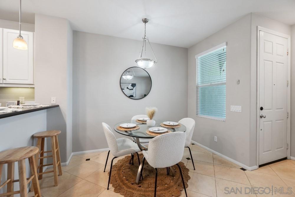 211 Calle Del Sol