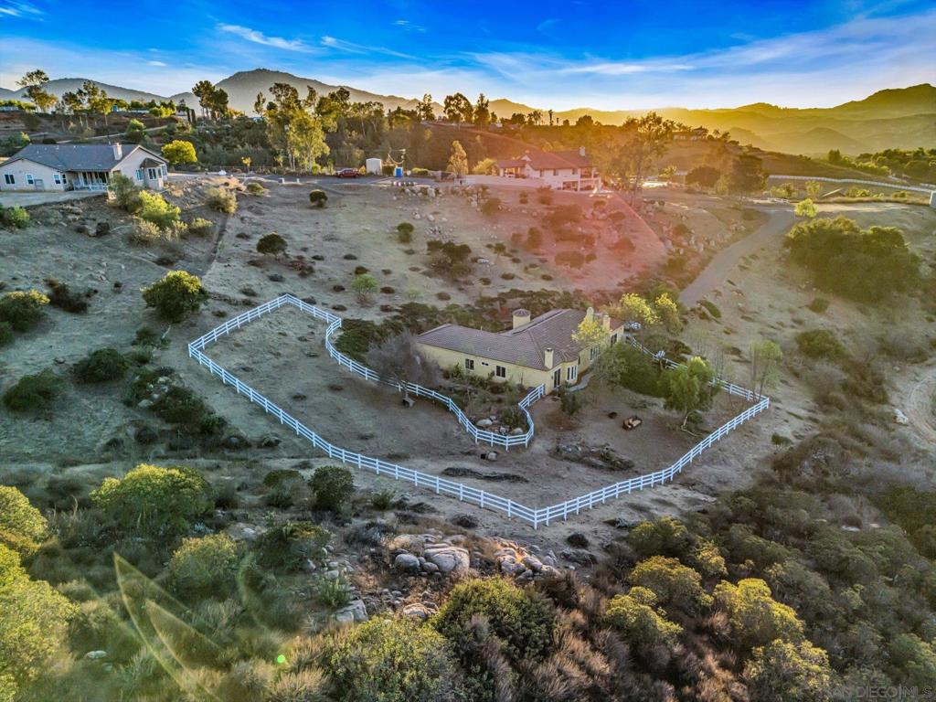 Ramona - Residential