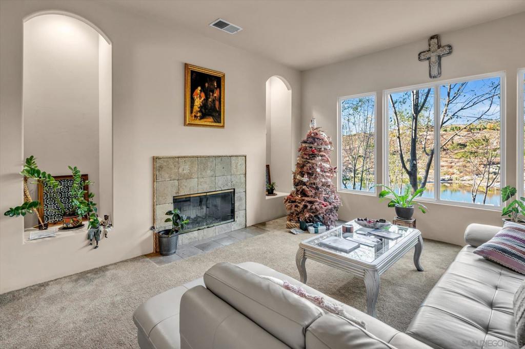 Ramona - Residential