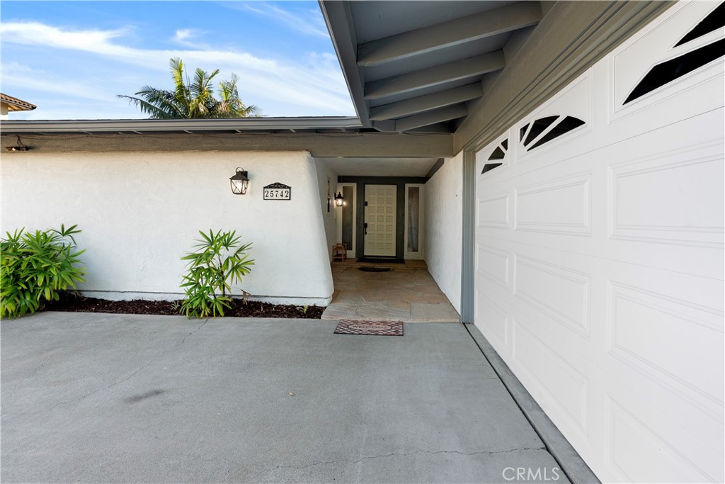 25742 Appian Way