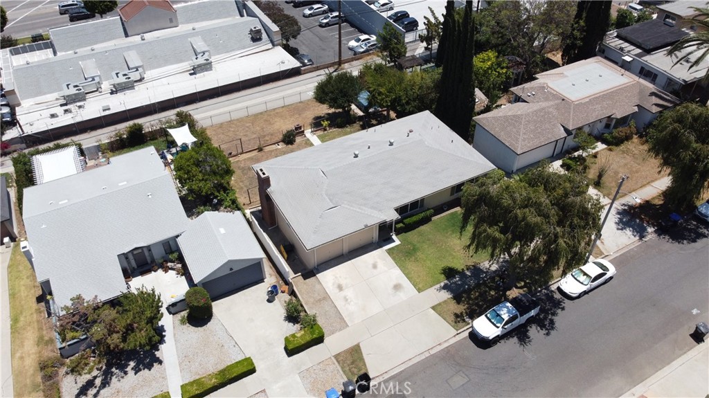824 De La Fuente Street