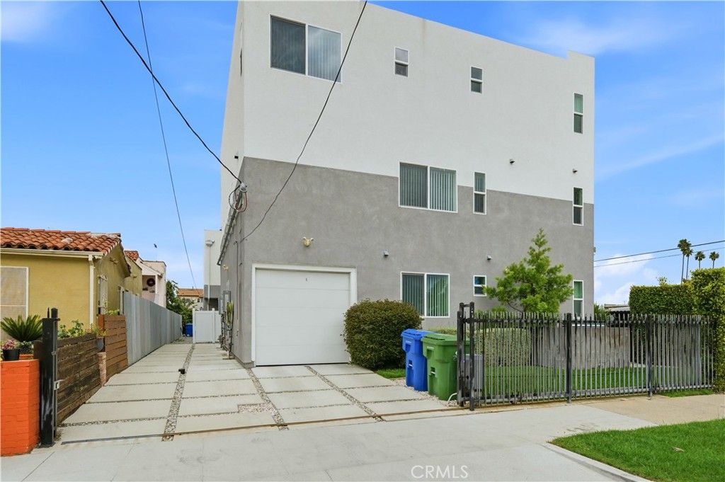 Photo of 6919 S Menlo, Los Angeles, CA 90044 (MLS # PW25264987)