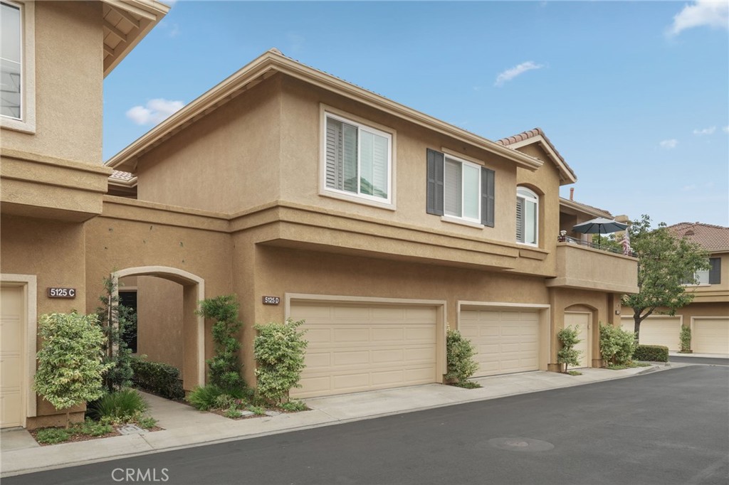 Welcome to this modern and move-in ready 3-bedroom, 3-bathroom condo located in The Bluffs at Belmont within the highly desirable Orange Hills. Offering 1,415 square feet of modern living, this home features upgraded flooring, remodeled bathrooms, refreshed kitchen countertops, and new interior paint throughout. The thoughtfully designed home offers comfortable living and entertaining space, with plenty of natural light. This home is situated in a quiet, well-kept neighborhood with convenient access to local dining, shopping, parks, hiking trails, and freeways. Don’t miss this opportunity to call this place home. Schedule your private appointment today!
