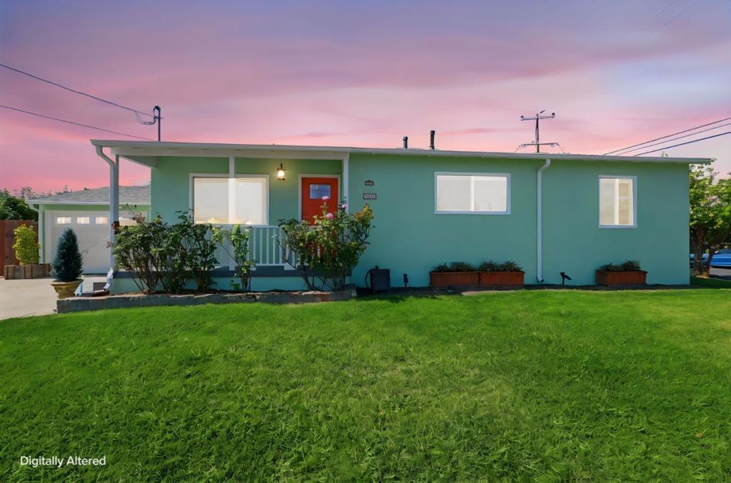 25833 Evergreen Drive