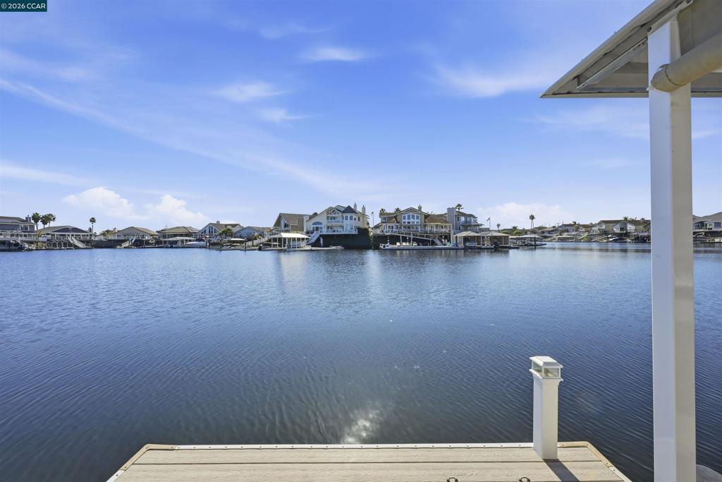 4105 Windward Ct