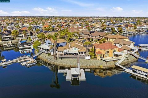 Photo of 4105 Windward Ct Ct, Discovery Bay, CA 94505 (MLS # 41123195)